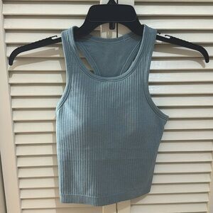 Lululemon Ebb to the street tank size 4